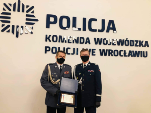 Komendant Powiatowy Policji w Lwówku Śląskim wraz z Komendantem Wojewódzkim Policji we Wrocławiu