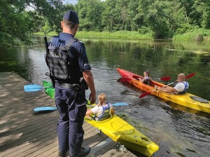 Bezpiecznie i aktywnie nad wodą