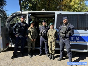 Policjanci Oddziału Prewencji Policji z Gdańska spotkali się z uczniami klas mundurowych z Lubomierza