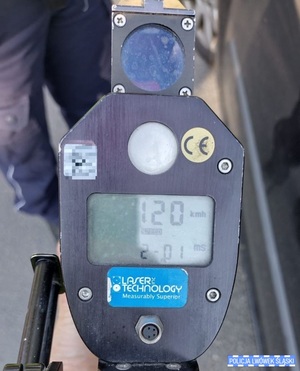 Rażące przekroczenia prędkości - dwaj kierujący stracili prawa jazdy