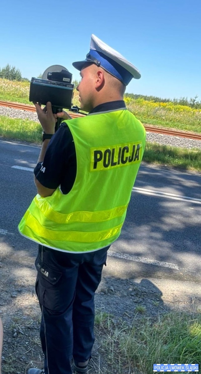 29 wykroczeń prędkościowych podczas krajowej akcji „Prędkość” w powiecie lwóweckim